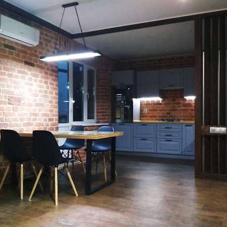 Loft - Interior Design Apartments Uralszk Kültér fotó